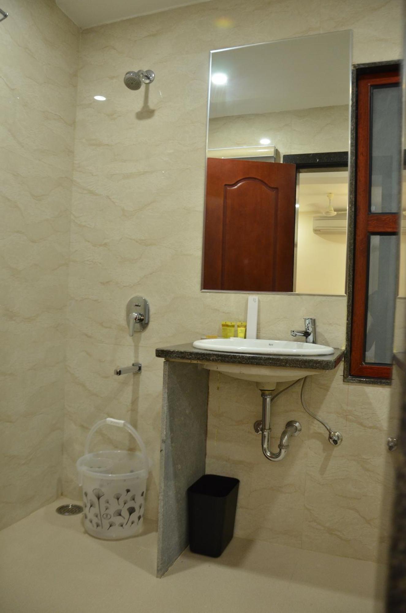 The Ved Mantra Hotel Gwalior Exterior photo